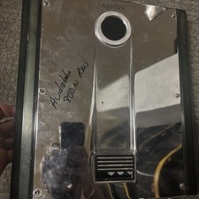 Rare Audiobahn  A8002V800W