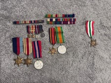 GROUP OF ORIGINAL WW2 MEDALS 