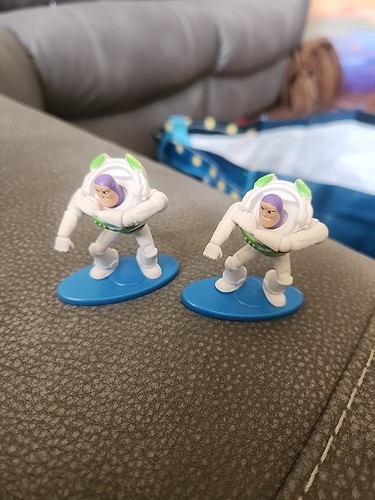 Disney pixar toy story - story, buzz
