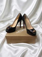 Christian Louboutin Very Prive