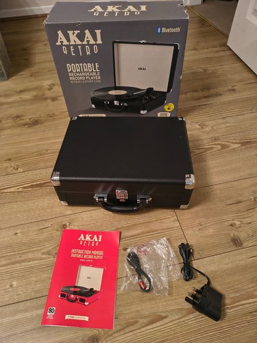 Akai retro portable - -,
