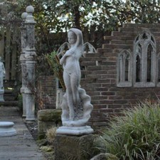 Large Classic Garden Statue Of