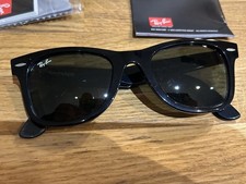 Ray-Ban Genuine Wayfarer Sunglasses Black