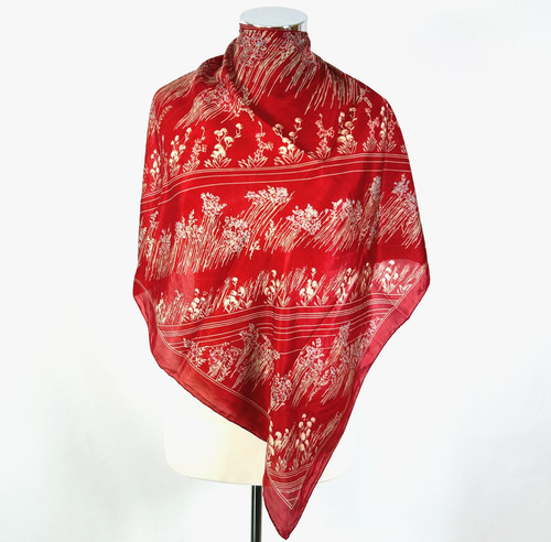 Triangle china vintage red - vintage,