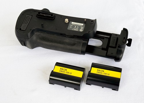 Nikon d12 multifunction - mb-d12,