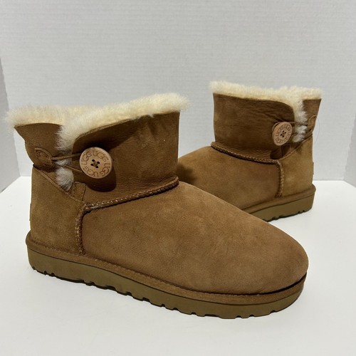 Ugg mini bailey button snow - ugg,