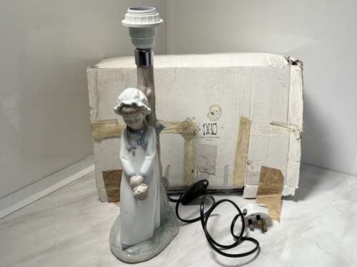 Vintage nao young girl - nao,