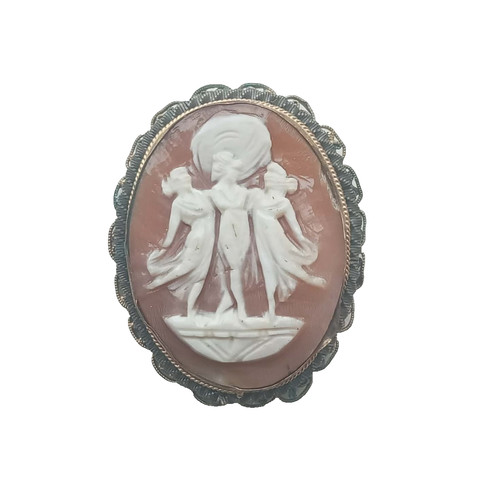 Vintage 1920s three - three, graces