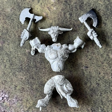 Minotaur miniature - metal, multipart. Warhammer, Dungeons and Dragons