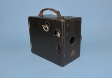 Unusual 1920s APM No 2 box camera. Wooden construction. Well made in the UK.