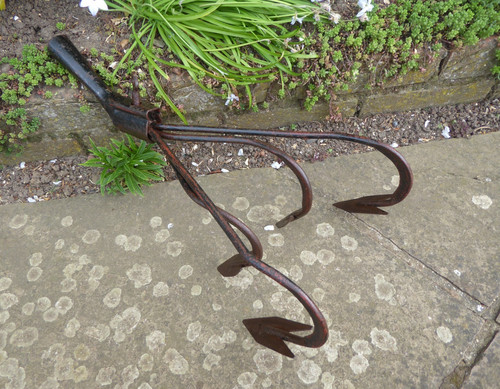 Vintage wolf cultivator - wolf,