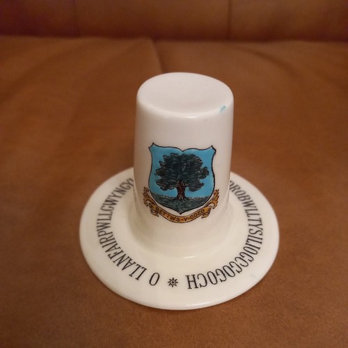 Goss crested china model - crested,