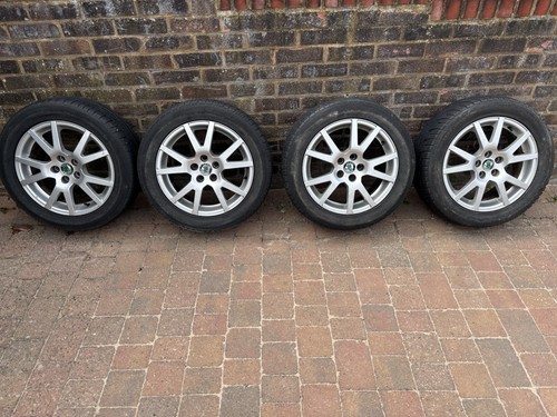Alloy wheels and tyres - alloy,