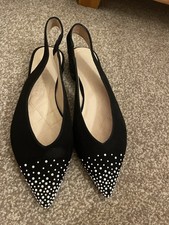 Hispanitas  Flats Size 4 New