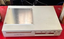 LUXMAN D-N100 CD Player Deck