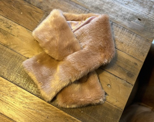 Woman vintage soft faux - vintage,