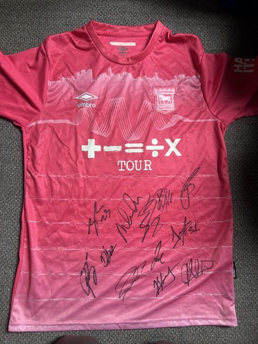 Signed ipswich town - ipswich, fc