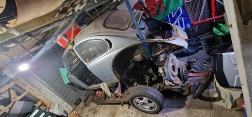 Breaking 1974 beetle - breaking, vw