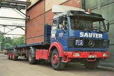 Truck Photo Mercedes-Benz