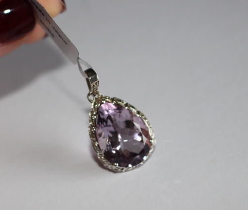 Gems hallmarked white - gems,