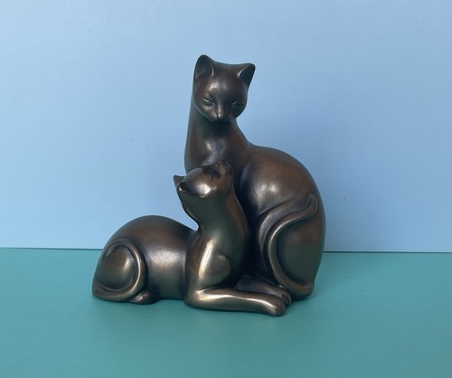 Shudehill resin cats bronze - resin,