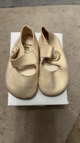 Caramel baby shoes leather - caramel,