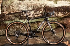 Bombtrack Hook EXT Carbon -