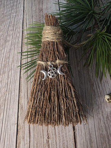 Handmade altar besom mini - besom,