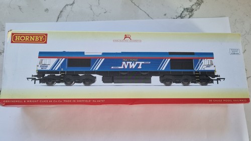 Hornby r3940 class 747 made - hornby, 66