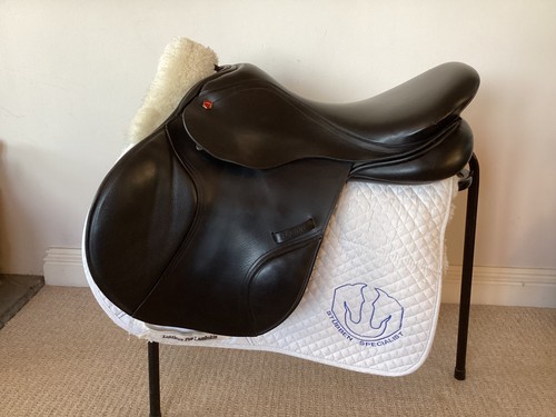 Albion adjusta jump - albion, saddle