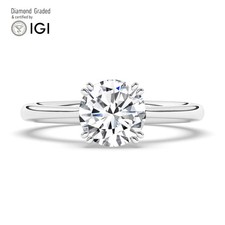 Round Diamond Engagement Ring