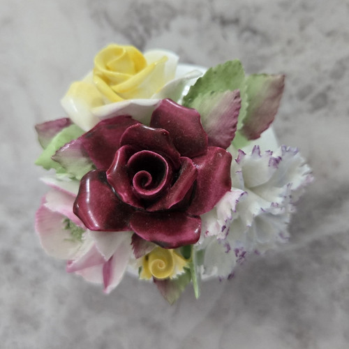 Royal doulton hn308 - royal,