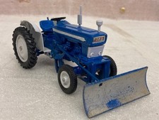 1/32 scale Britains 9527 Ford 5000 super major Tractor tracteur & Blue muledozer