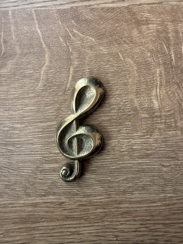 Small vintage solid brass - vintage,