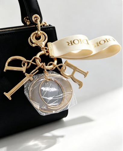 Dior gold tone letter keyring - gold,