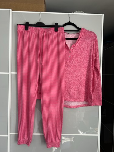 Pyjamas set size 12 - pyjamas, uk