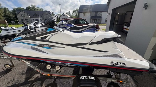Yamaha waverunner deluxe - waverunner, vx