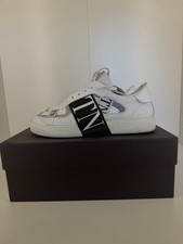 Valentino Trainers