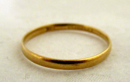22ct yellow gold - 22ct., ring