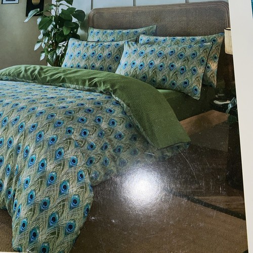 Christy peacock green king - peacock,