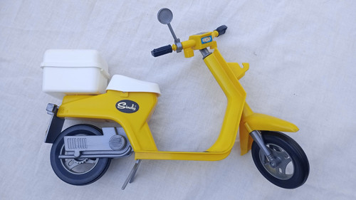 Sindy moped scooter vintage - sindy, /
