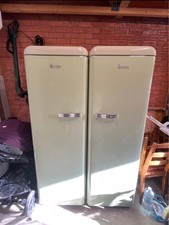 swan green retro fridge and freezer set 