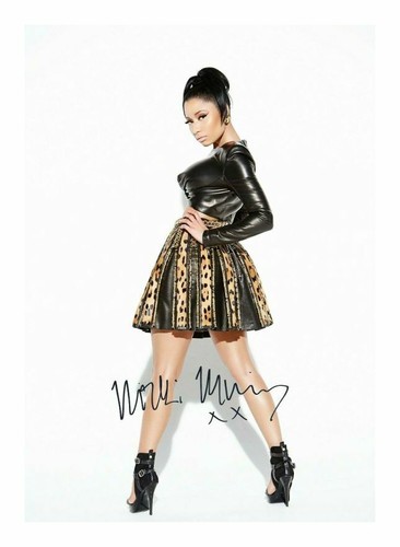 Nicki minaj autograph signed - autograph,