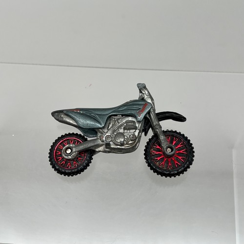 Hot wheels wastelander hw450f - wheels,
