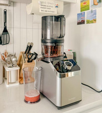 Hurom M100 / 2in1 Multi Juicer