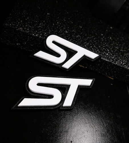 Ford badge focus fiesta - badge,
