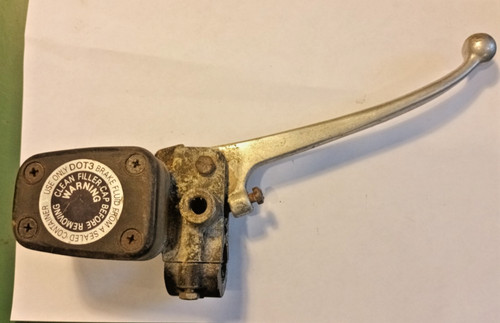 Yamaha master cylinder used - yamaha,