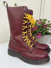 Dr Martens 1914 14 hole