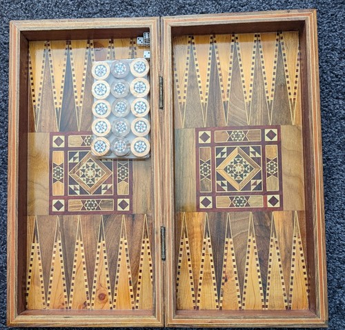 Backgammon set with - set, box