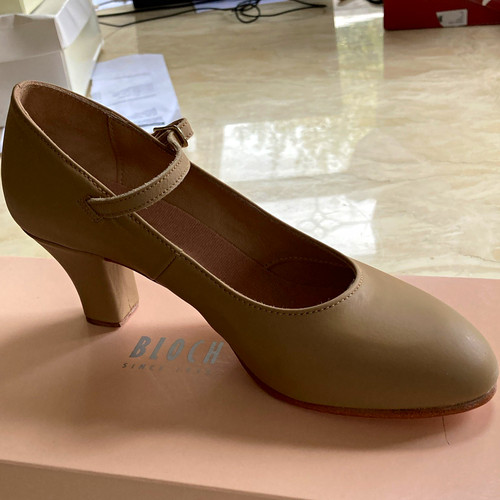 Bloch so306l tan - bloch, cabaret